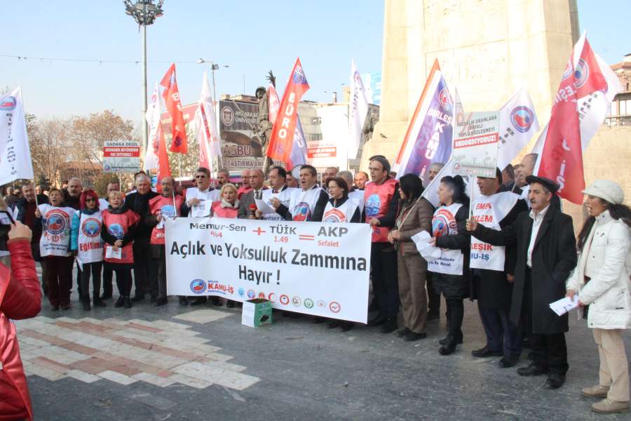 2020 Maaş Zamlarını Bordro Yakarak Protesto Ettik